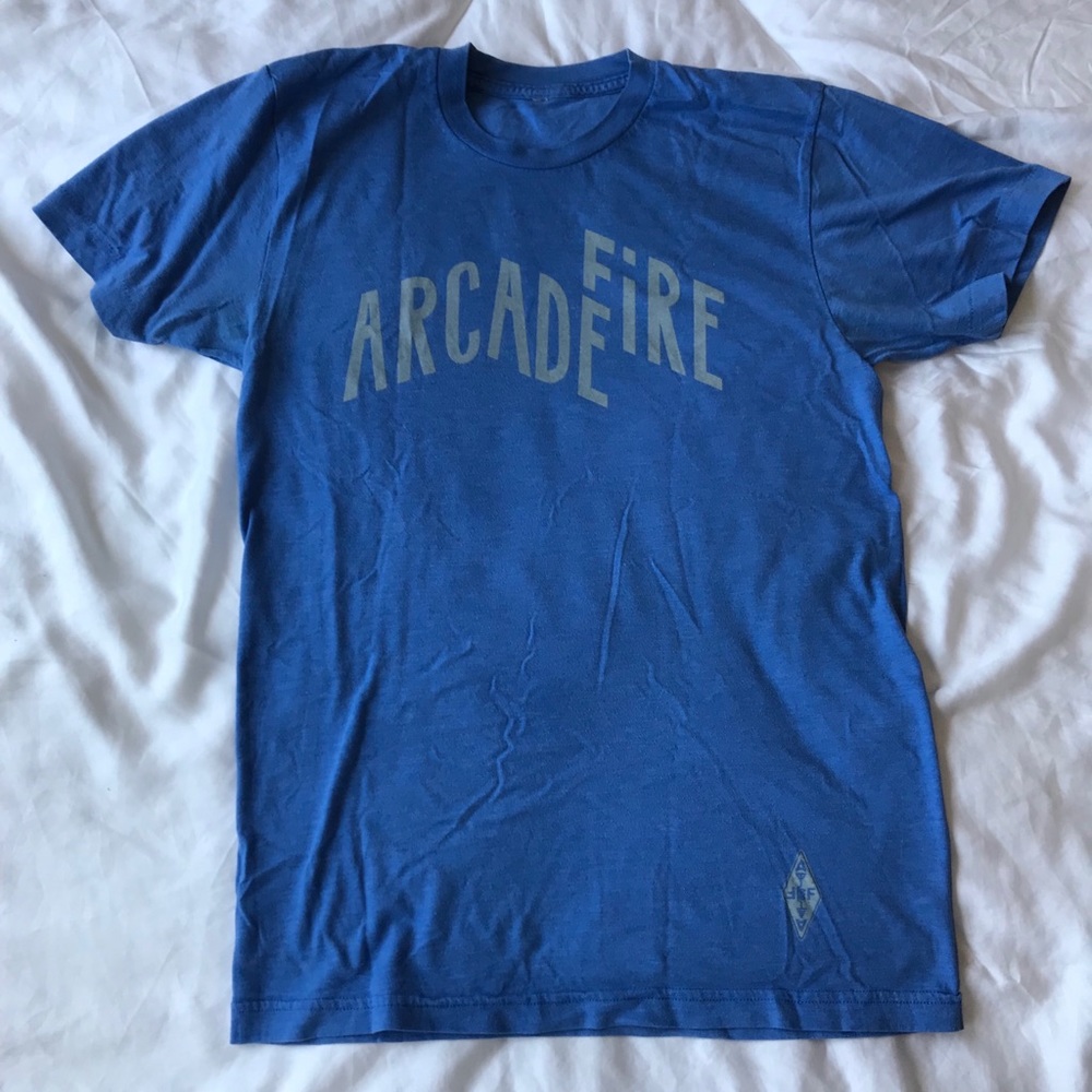 Graphic T